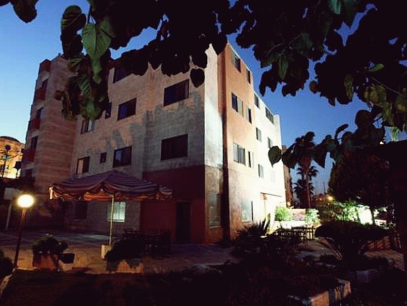 Barakat Hotel Apartments Amman Exterior photo
